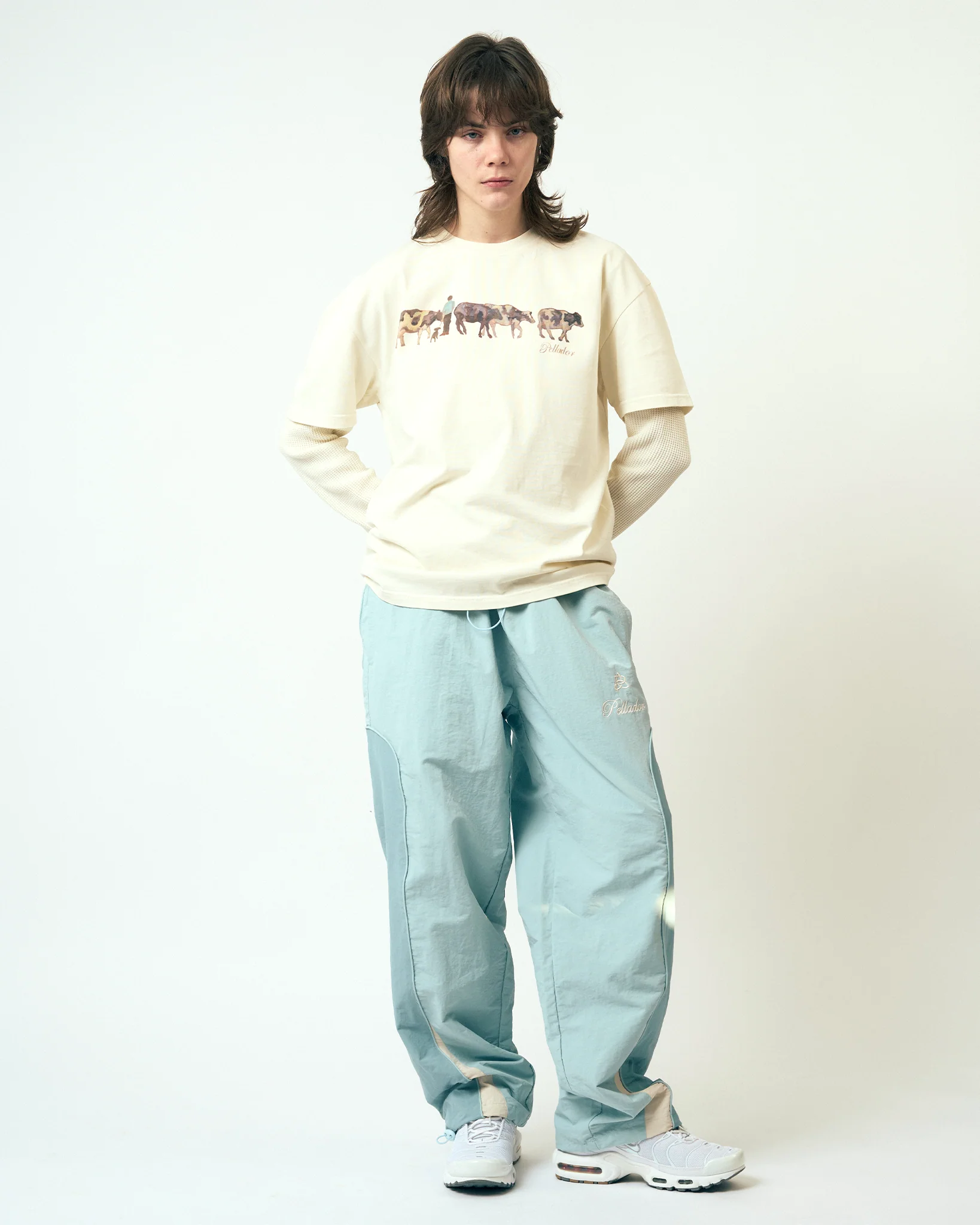 Cow Painted Tee - Beige - Image 5